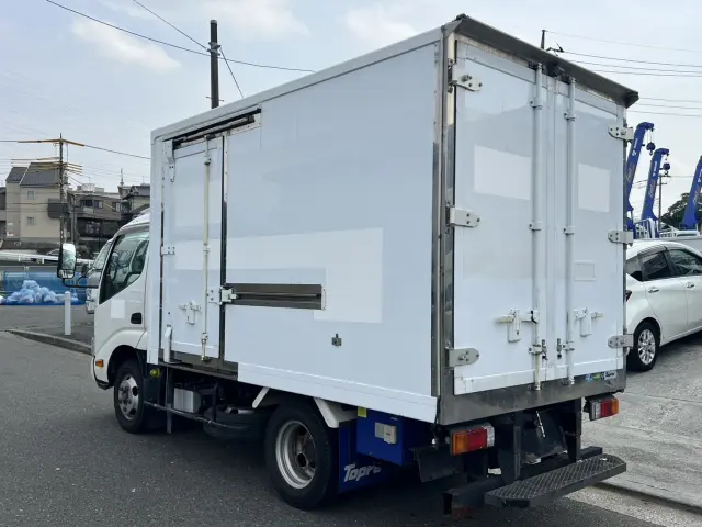 日野 デュトロ 2RG-XZC605M(2WD)の写真4