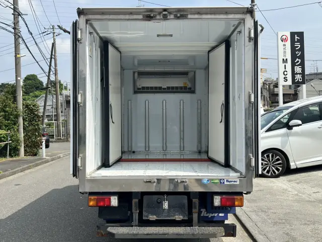 日野 デュトロ 2RG-XZC605M(2WD)の写真9
