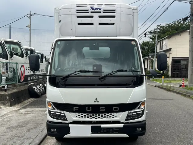 三菱 キャンター 2RG-FEAV0(2WD)の写真5