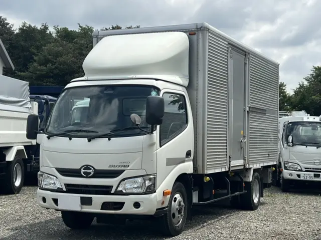日野 デュトロ TKG-XZU695M(4WD)の写真1