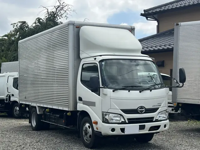 日野 デュトロ TKG-XZU695M(4WD)の写真2