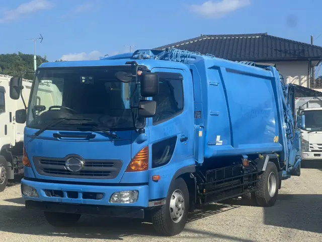 日野 レンジャー TKG-GC7JGAA(2WD)の写真1