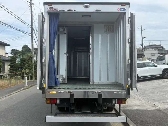 いすゞ エルフ TPG-NPR85AN(2WD)の写真9