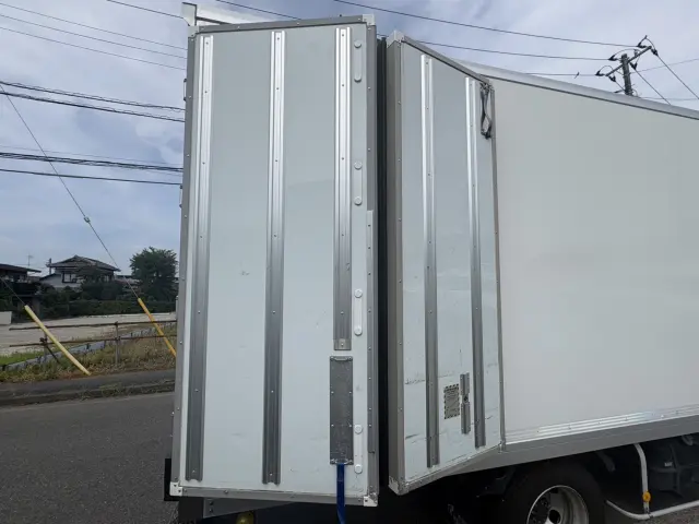 いすゞ エルフ TPG-NPR85AN(2WD)の写真17