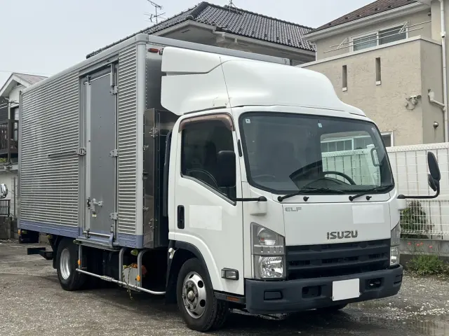 いすゞ エルフ TKG-NPR85AN(2WD)の写真2