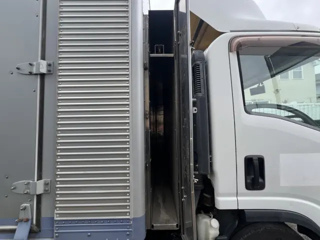 いすゞ エルフ TKG-NPR85AN(2WD)の写真18