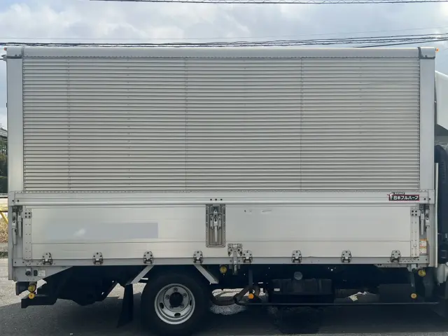 いすゞ エルフ BKG-NPR85AN(2WD)の写真6