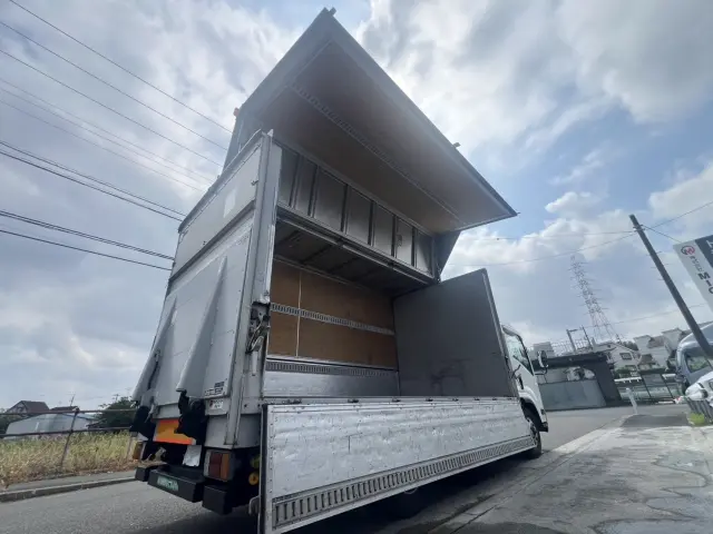 いすゞ エルフ BKG-NPR85AN(2WD)の写真18