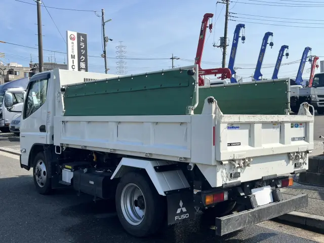 三菱 キャンター 2RG-FBA60(2WD)の写真4