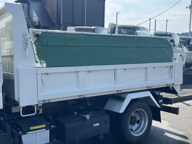 三菱 キャンター 2RG-FBA60(2WD)の写真7