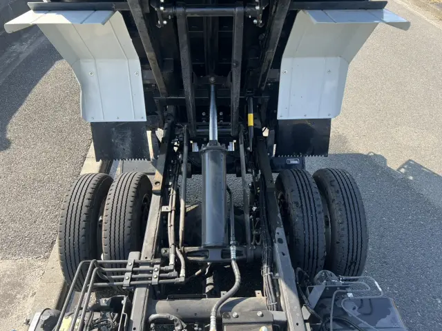 三菱 キャンター 2RG-FBA60(2WD)の写真15
