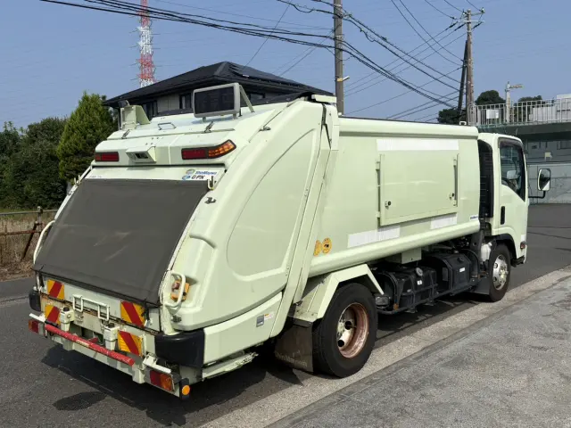 いすゞ エルフ SKG-NPR85YN(2WD)の写真3