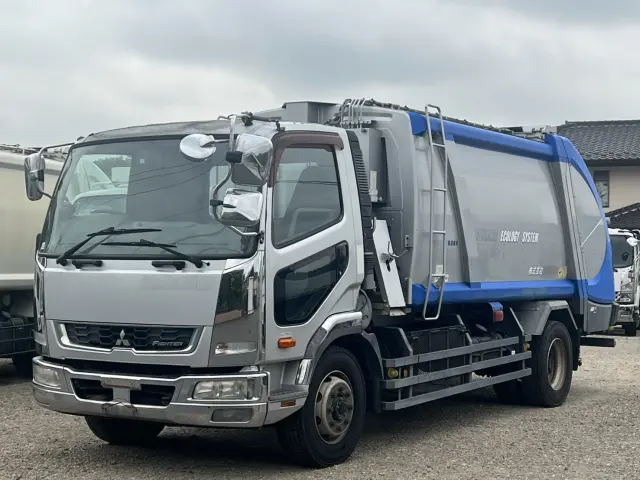 三菱 ファイター QKG-FK72FZ(2WD)の写真1