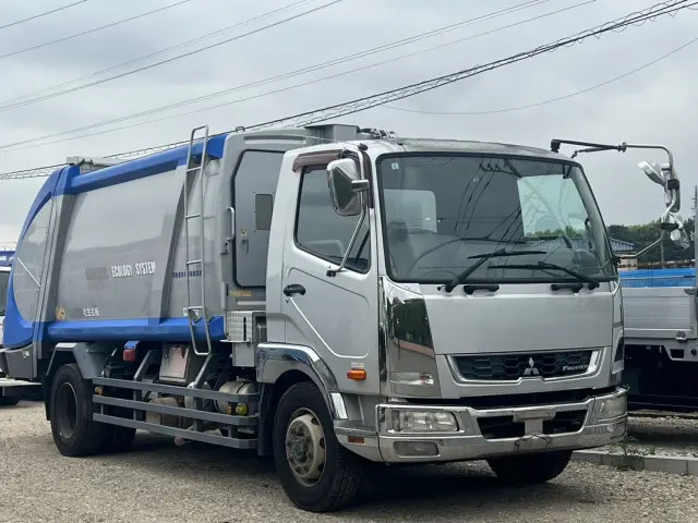 三菱 ファイター QKG-FK72FZ(2WD)の写真2