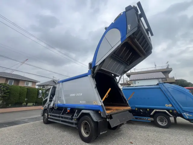 三菱 ファイター QKG-FK72FZ(2WD)の写真14
