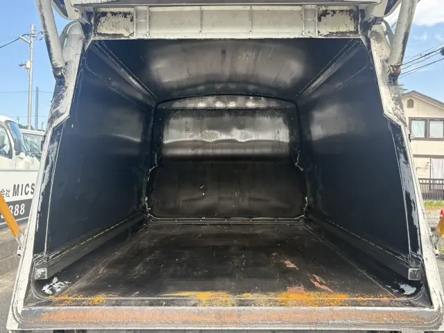 いすゞ フォワード TKG-FRR90S2(2WD)の写真16