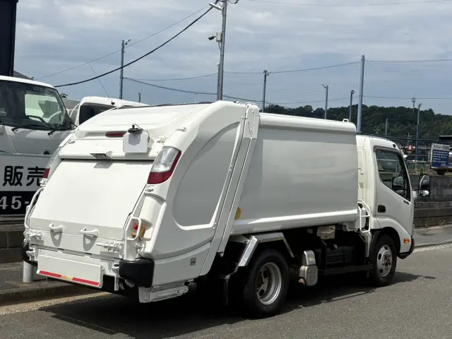 日野 デュトロ TKG-XZU685M(4WD)の写真3
