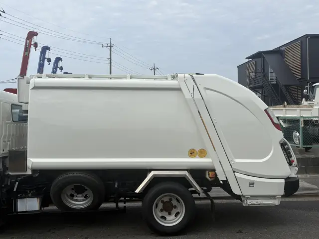 日野 デュトロ TKG-XZU685M(4WD)の写真7