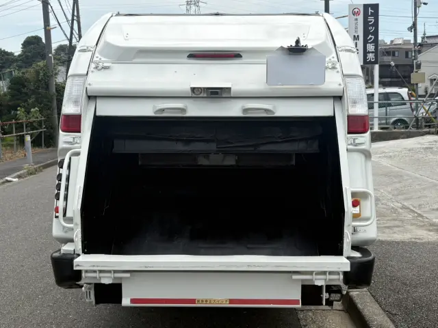 日野 デュトロ TKG-XZU685M(4WD)の写真9