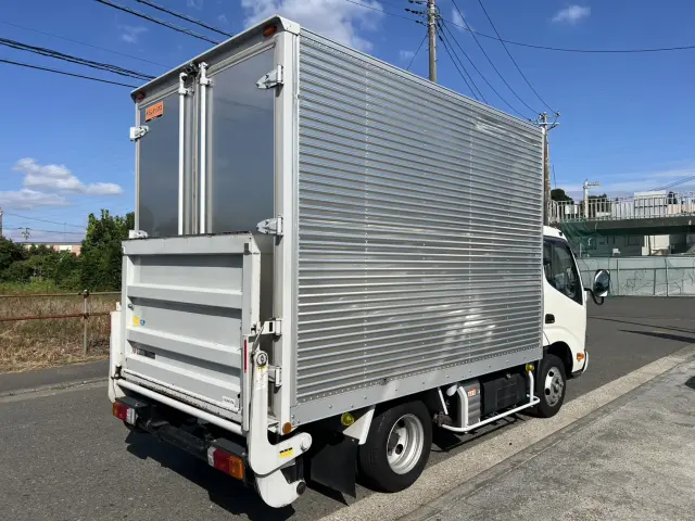 日野 デュトロ 2RG-XZC605M(2WD)の写真3