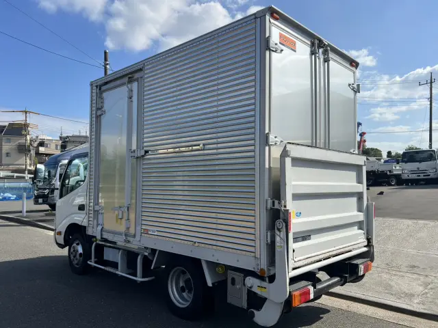日野 デュトロ 2RG-XZC605M(2WD)の写真4