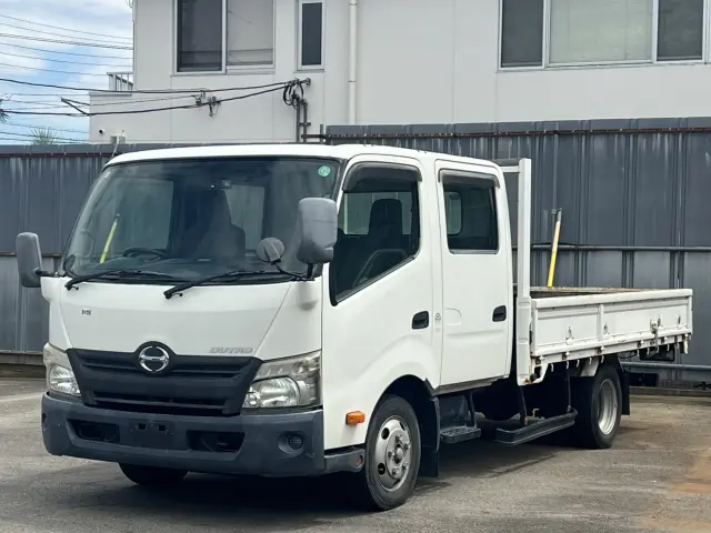 日野 デュトロ SKG-XZU710M(2WD)の写真1
