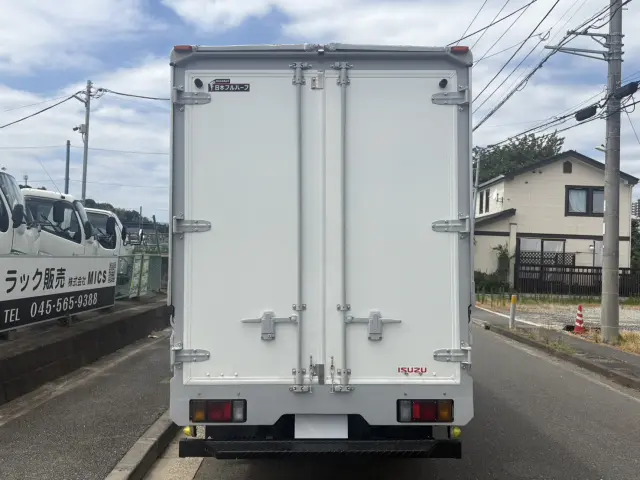 いすゞ エルフ TKG-NMR85AN(2WD)の写真8