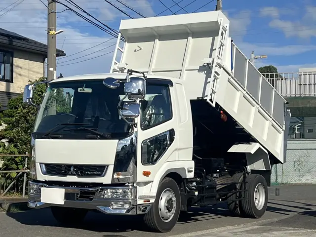 三菱 ファイター 2KG-FK62FZ(2WD)の写真1