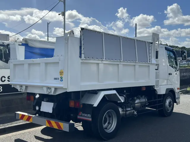 三菱 ファイター 2KG-FK62FZ(2WD)の写真3