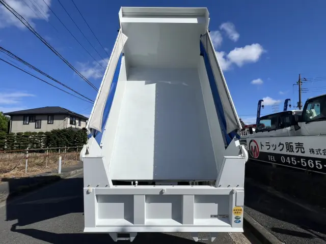 三菱 ファイター 2KG-FK62FZ(2WD)の写真10