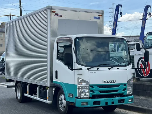いすゞ エルフ TRG-NMR85AN(2WD)の写真2