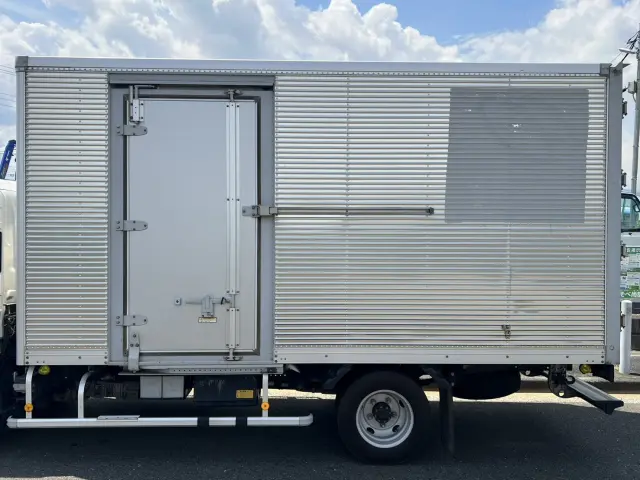 いすゞ エルフ TRG-NMR85AN(2WD)の写真7