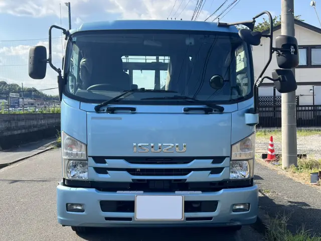 いすゞ フォワード 2PG-FTR90U2(2WD)の写真5