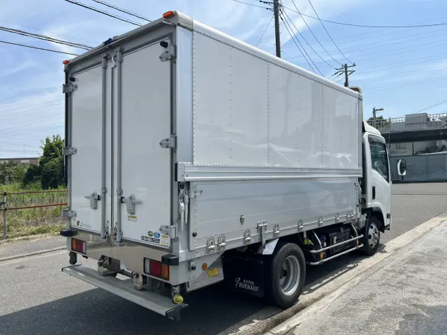 いすゞ エルフ 2RG-NPR88AN(2WD)の写真3