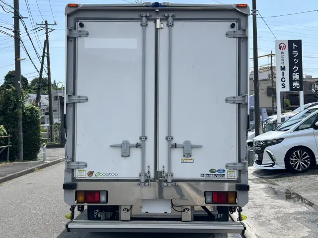 いすゞ エルフ 2RG-NPR88AN(2WD)の写真8