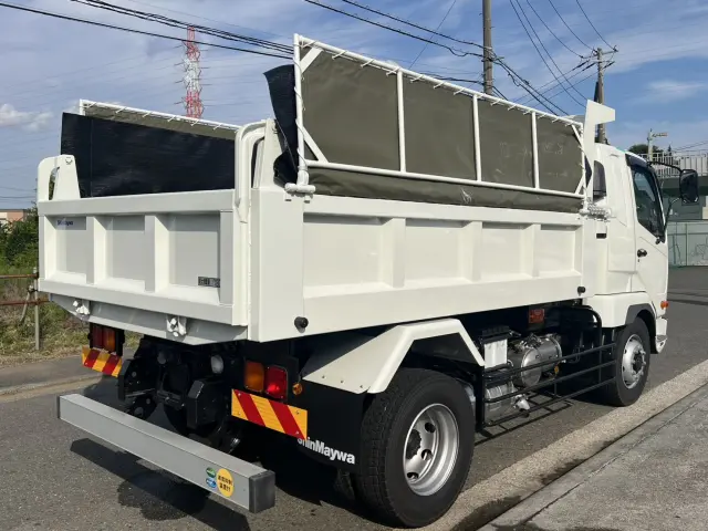 三菱 ファイター 2KG-FK62FZ(2WD)の写真3
