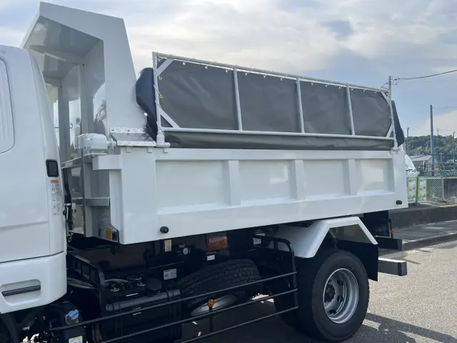 三菱 ファイター 2KG-FK62FZ(2WD)の写真7