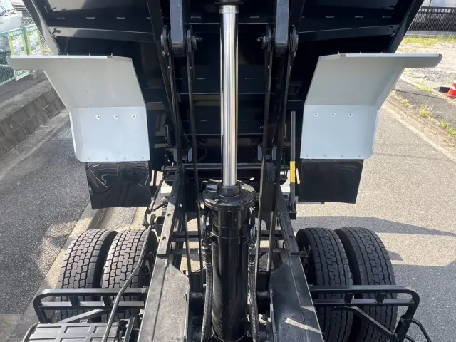 三菱 ファイター 2KG-FK62FZ(2WD)の写真14