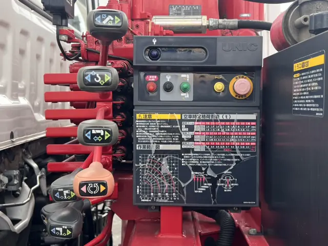 いすゞ フォワード 2PG-FSR90S4(2WD)の写真20