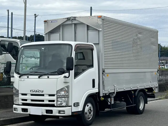 いすゞ エルフ TKG-NMR85N(2WD)の写真1