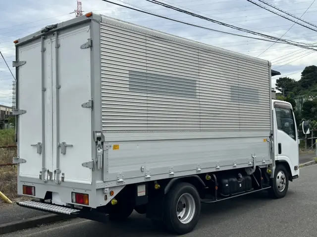 いすゞ エルフ TKG-NMR85N(2WD)の写真3