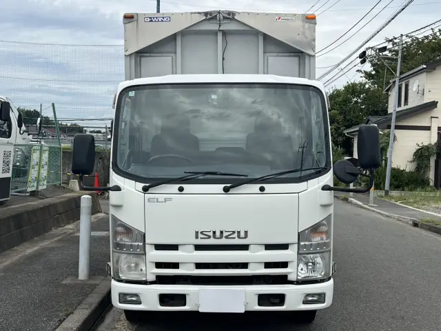 いすゞ エルフ TKG-NMR85N(2WD)の写真5