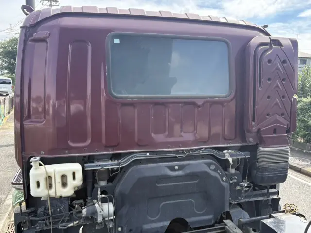 いすゞ ギガ QKG-CXZ77AT(6x2)の写真18