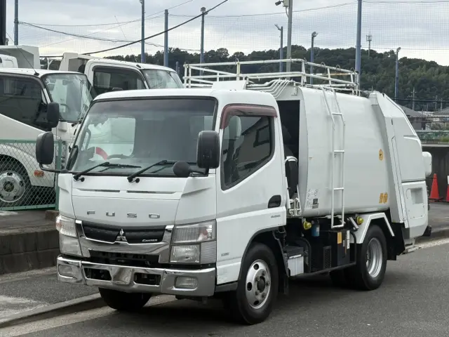 三菱 キャンター TKG-FEA50(2WD)の写真1
