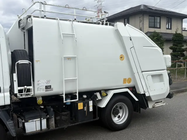 三菱 キャンター TKG-FEA50(2WD)の写真6