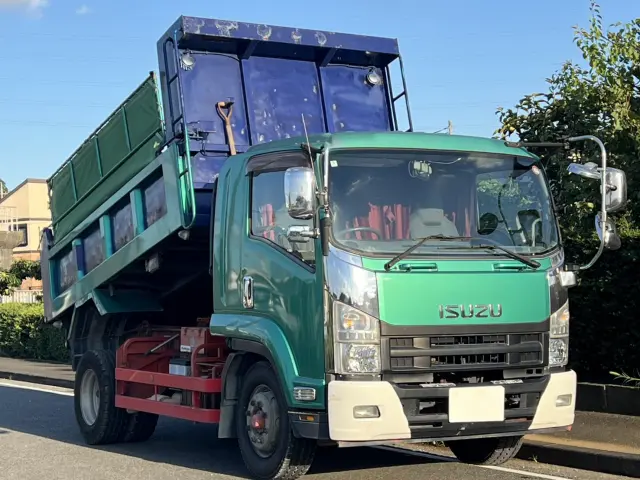 いすゞ フォワード LKG-FTR90S2(2WD)の写真2