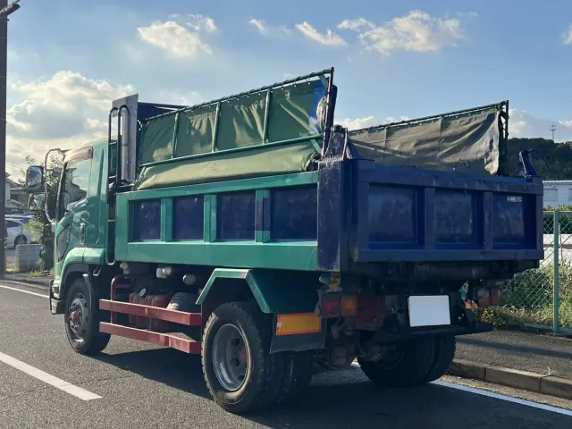 いすゞ フォワード LKG-FTR90S2(2WD)の写真4