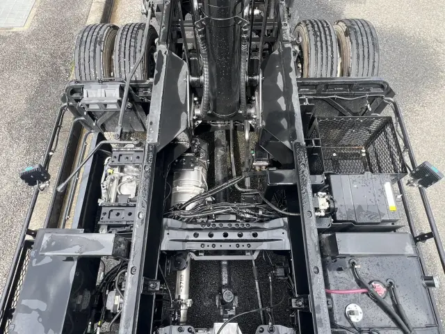 いすゞ フォワード 2RG-FTR90U4(2WD)の写真15