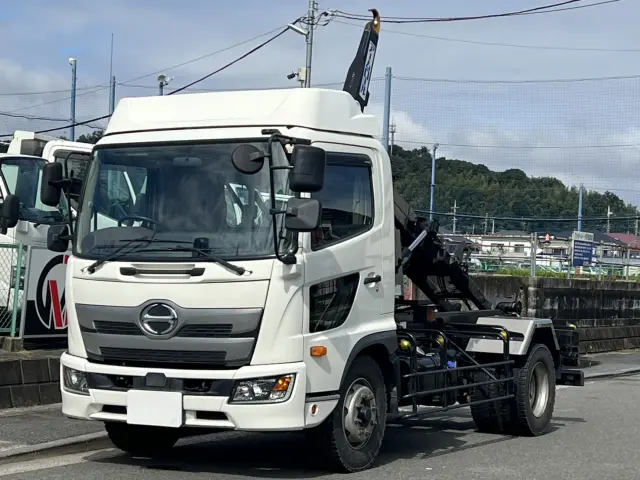 日野 レンジャー 2PG-FJ2ABA(2WD)の写真1
