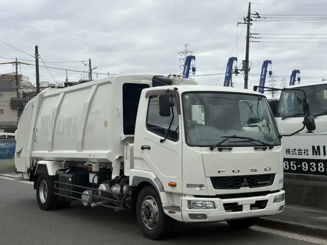 三菱 ファイター QKG-FK72FZ(2WD)の写真2